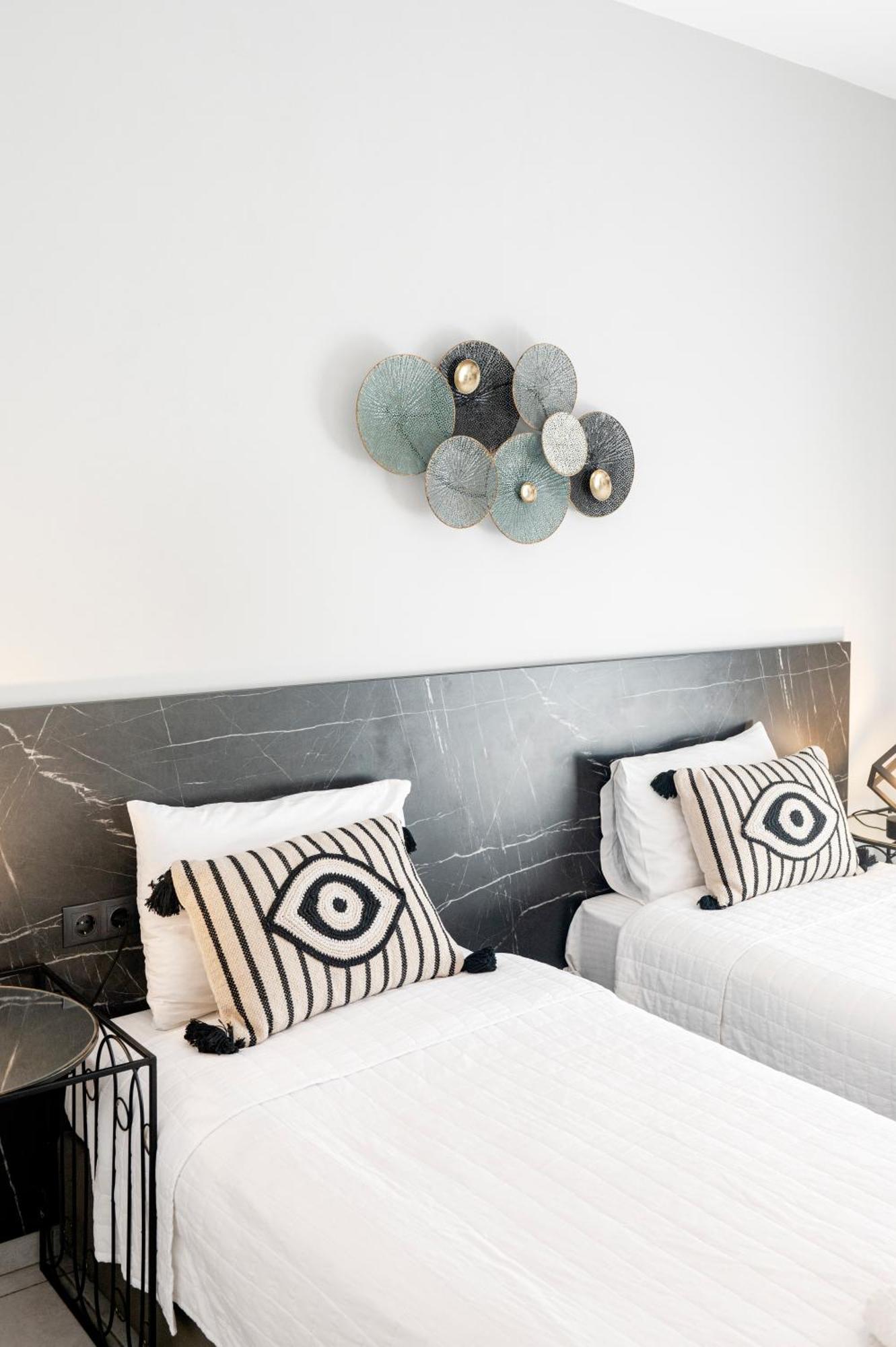 Hotel Papanikolaou Ierissos Bagian luar foto
