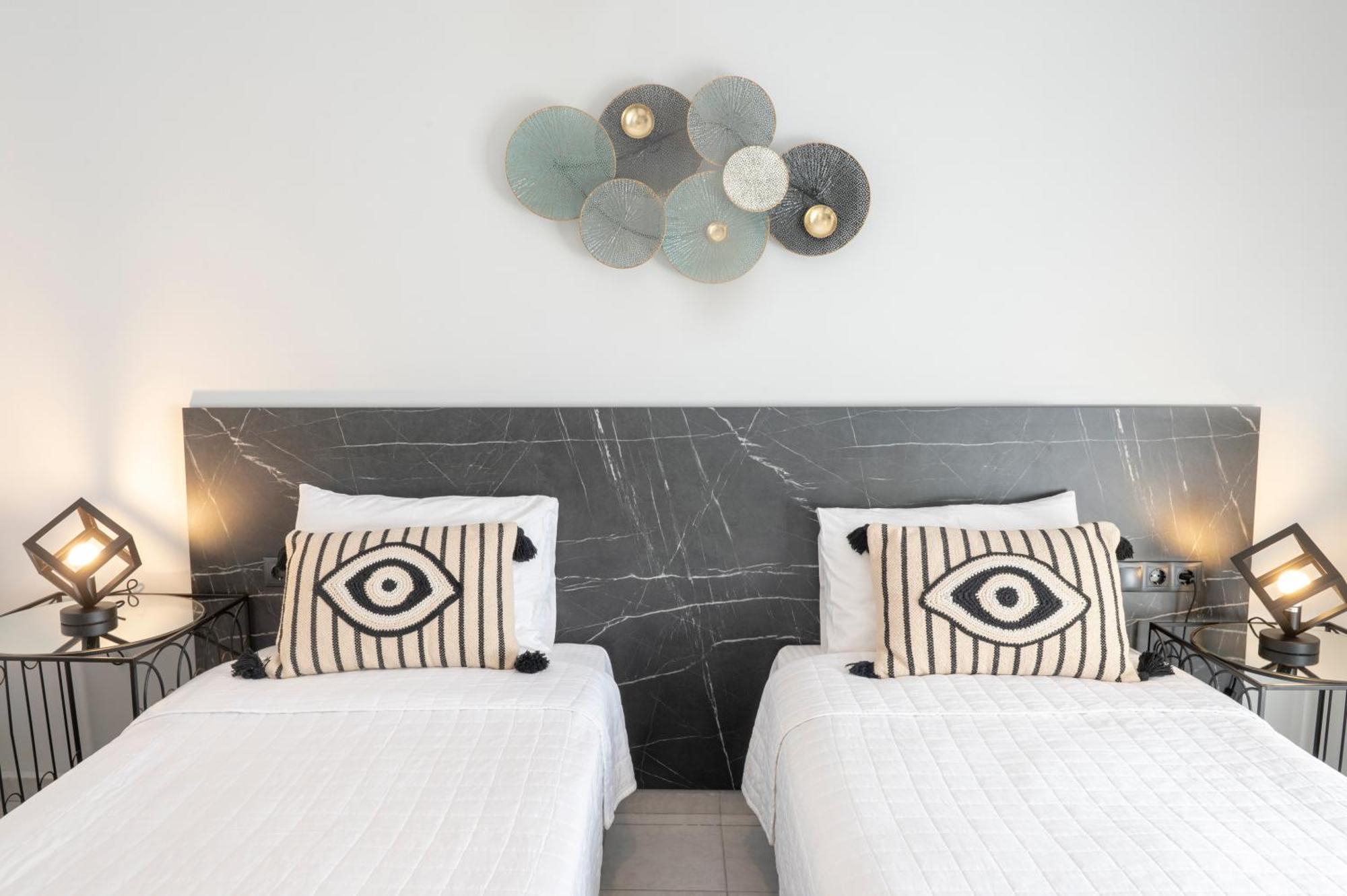 Hotel Papanikolaou Ierissos Bagian luar foto