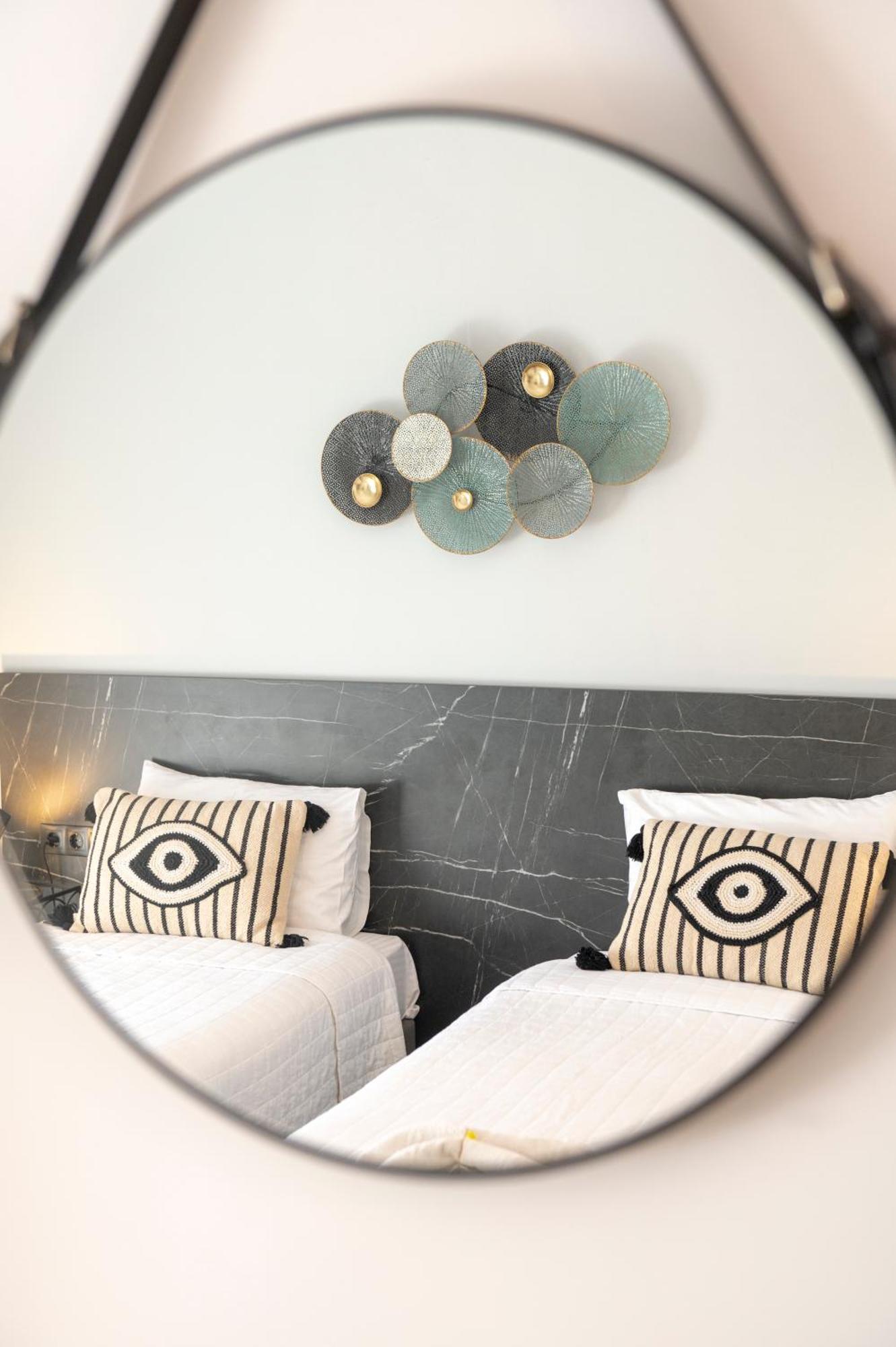 Hotel Papanikolaou Ierissos Bagian luar foto